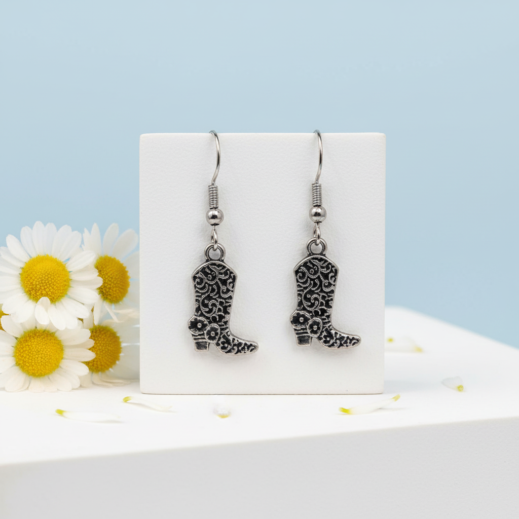 Blazing Boot - Black Necklace