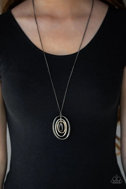 Classic Convergence - Black  Necklace