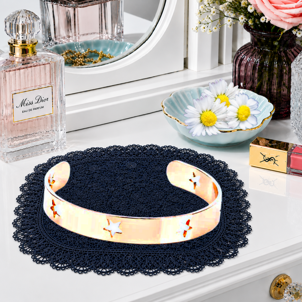 American Girl Glamour - Gold Bracelet