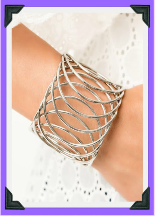 Dazzingly Diva - Silver  ~ Paparazzi Bracelet