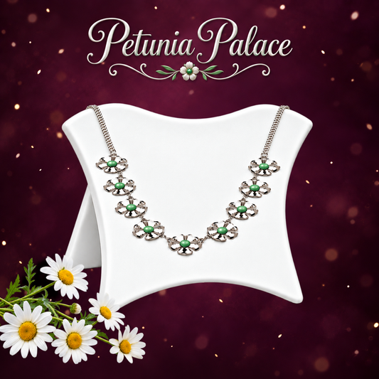 Petunia Palace - Green  Necklace