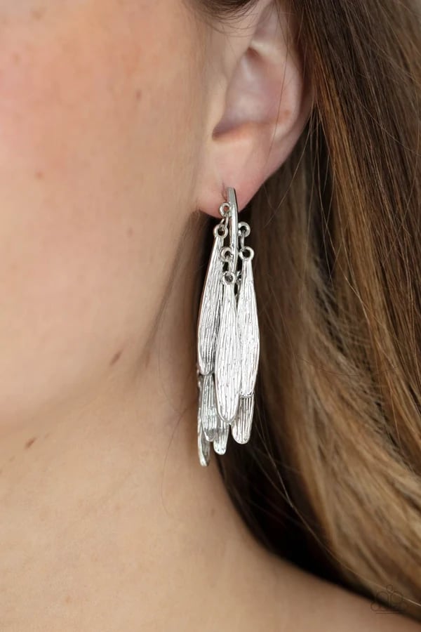 Pursuing The Plumes - Black Post Earrings
