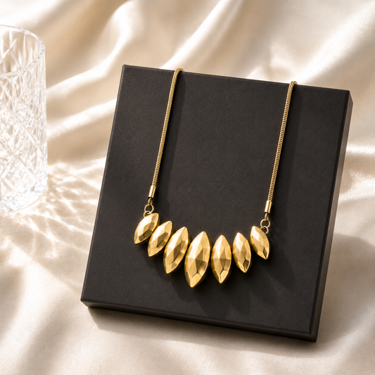 Leading Lady - Brass Necklace