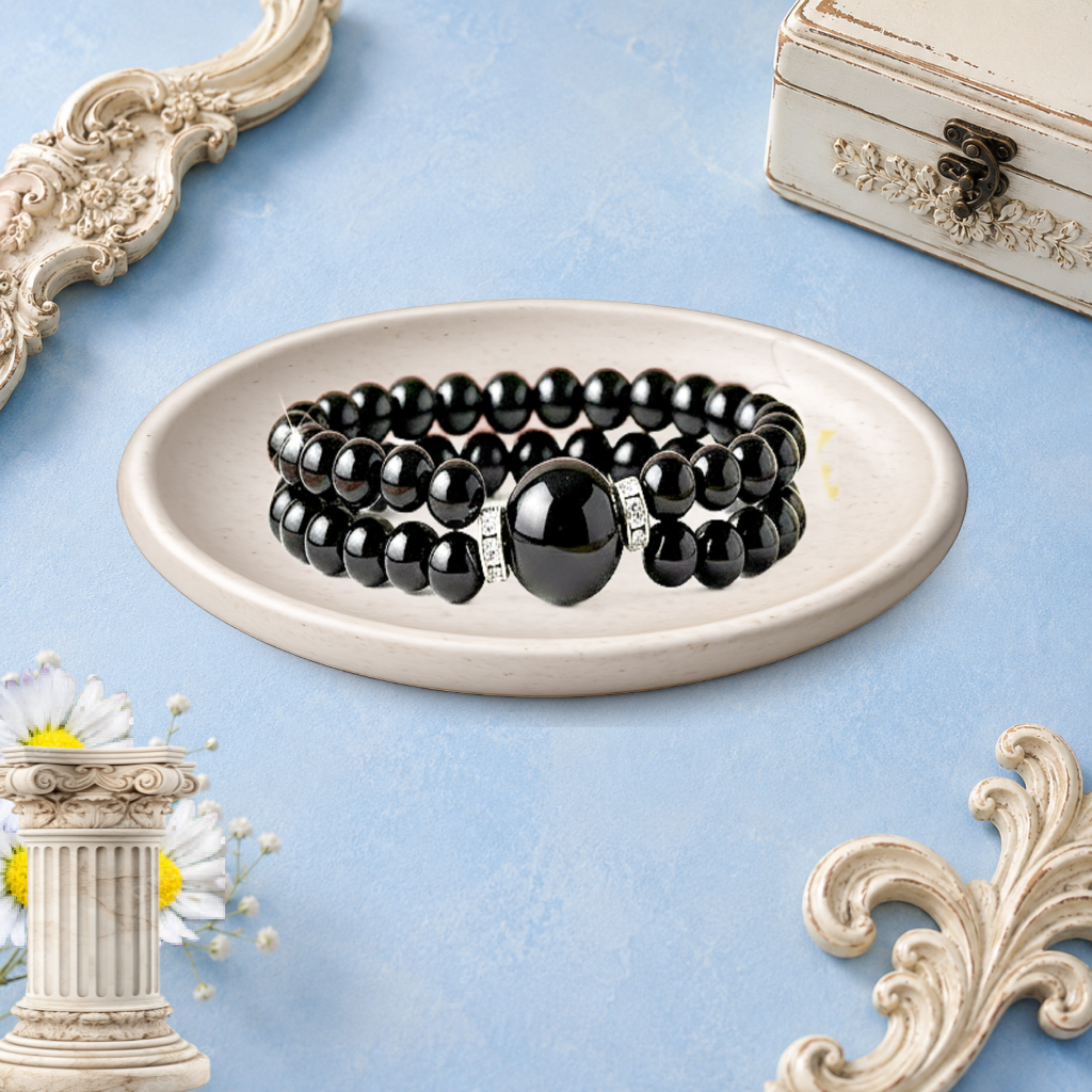 The "Romantic Redux" Black Bracelet