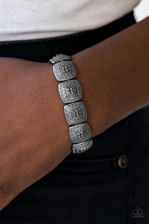 Radiantly Riveria - Black/Gunmetal  Bracelet