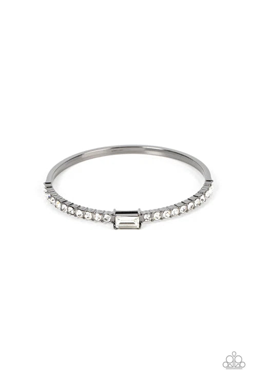Party Crashing Couture - Black/Gunmetal Bracelet