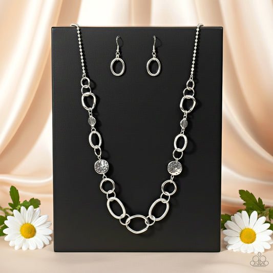 Phase Out - Silver  Necklace