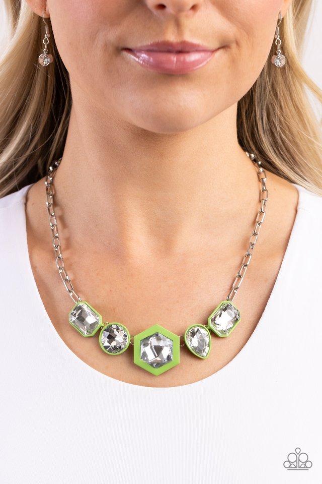 Evolving Elegance - Green  ~ Paparazzi Everyday/Princess (18")  Necklace