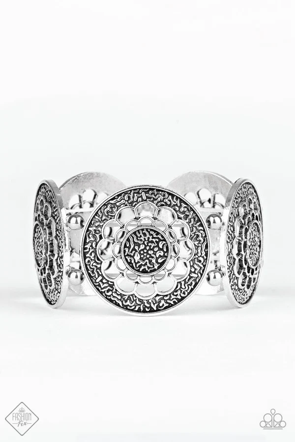 Marigold Medallions - Silver    2 Piece Set
