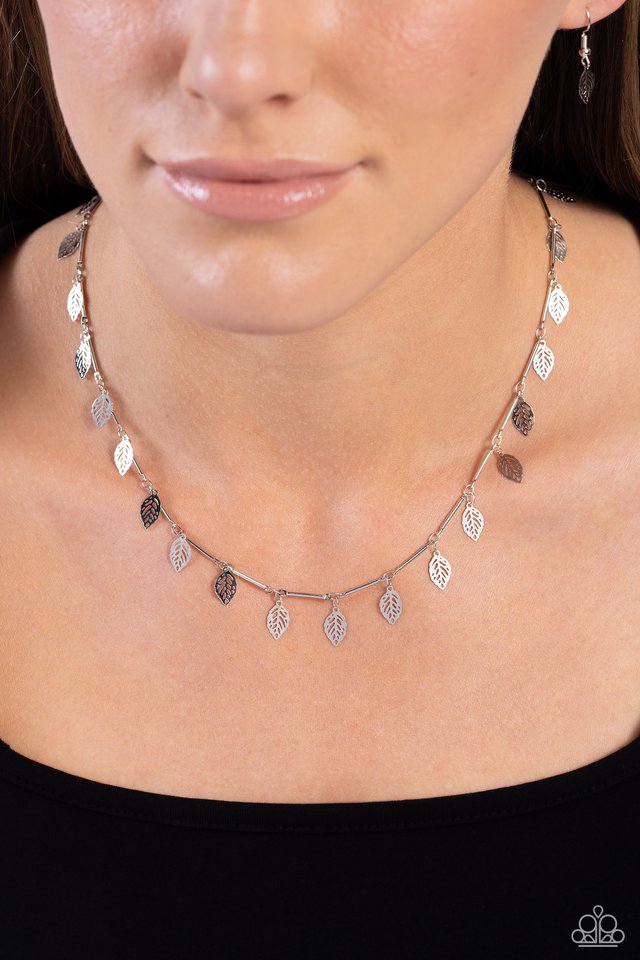 LEAF A Light On - Silver  Necklace