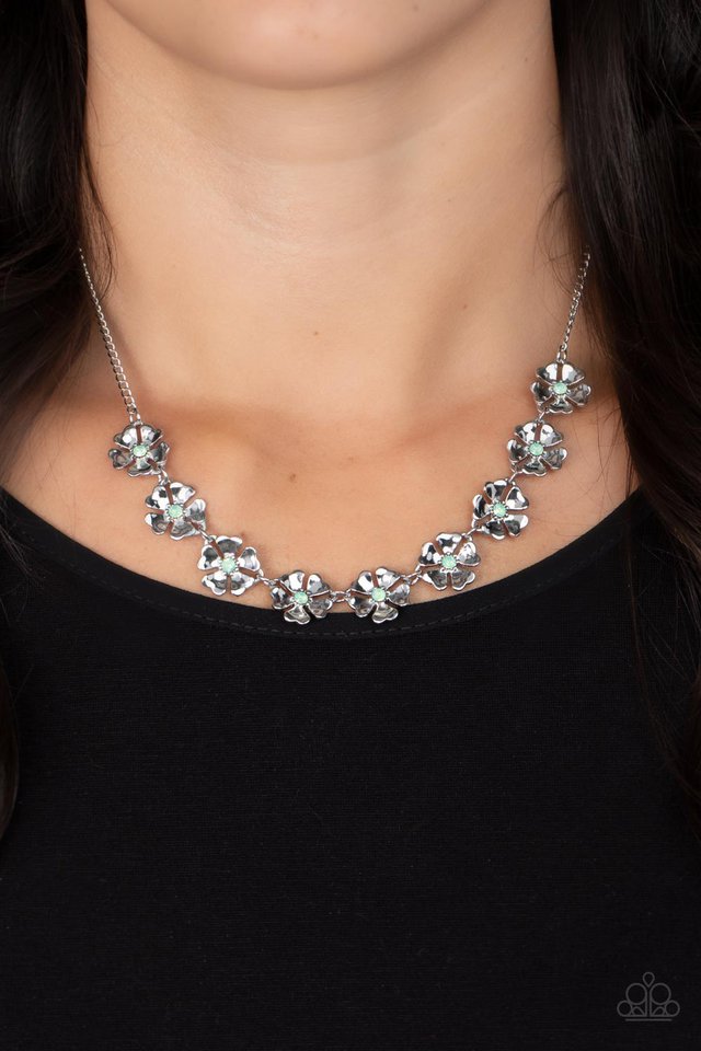 Petunia Palace - Green ~ Paparazzi Everyday / Princess (18") Necklace
