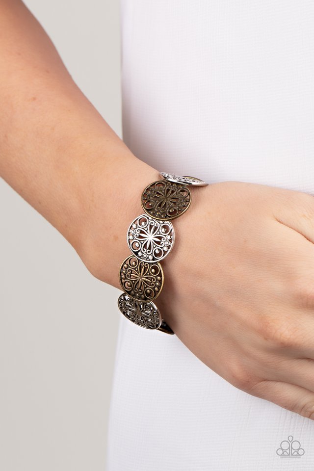 Portico Picnic - Multi ~  Paparazzi Stretch Bracelet