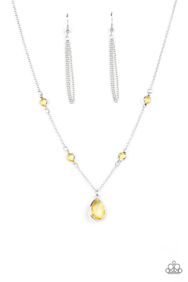 Romantic Rendezvous - Yellow ~ Paparazzi Everyday/Princess (18") Necklace