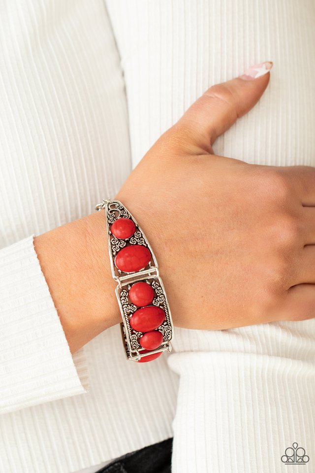 Southern Splendor - Red ~ Paparazzi Clasp Bracelet